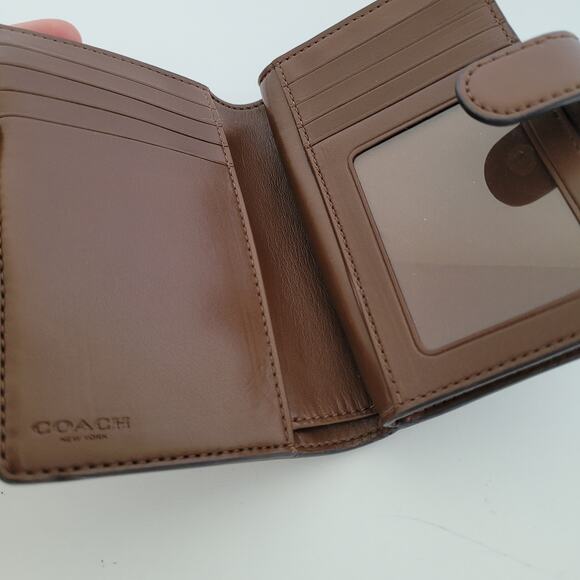 Coach Wallet Crossgrain Leather Monogram Brown Tan Medium Bifold Logo Compact - Picture 4 of 9